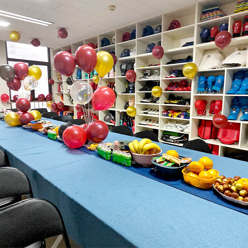 Září konference o oslavě